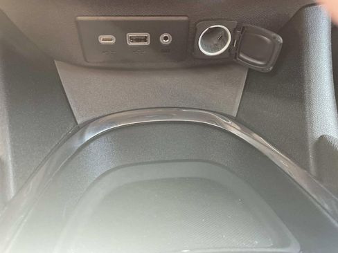 Used 2023 Chevrolet Malibu LT FWD image 21