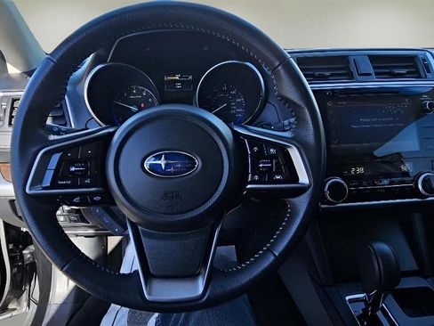 Used 2019 Subaru Outback 2.5i Limited image 12