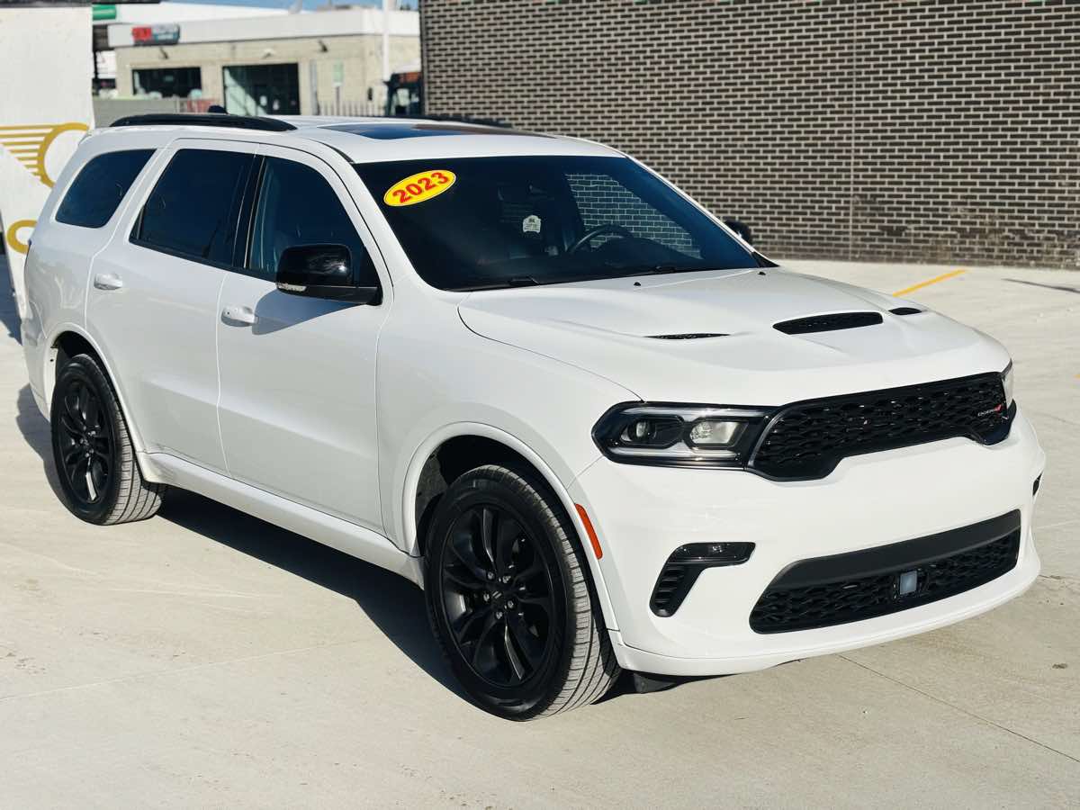 Used 2023 Dodge Durango GT AWD/4WD image 2