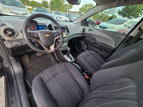 Used 2016 Chevrolet Sonic LT FWD image 13
