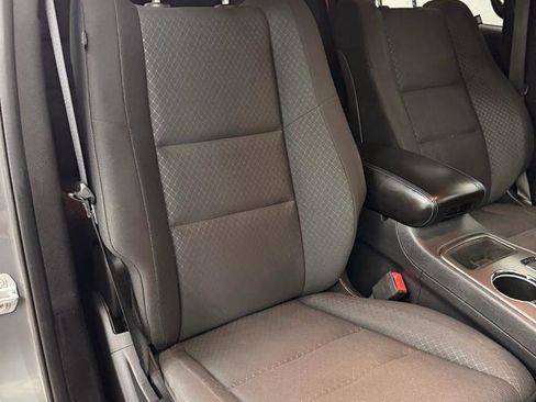 Used 2019 Jeep Grand Cherokee Laredo RWD image 37