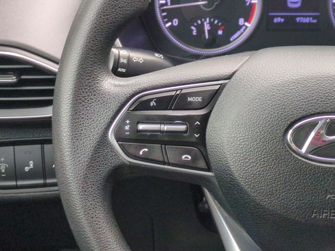 Used 2019 Hyundai Santa Fe SE image 15