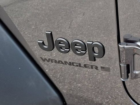 Used 2023 Jeep Wrangler Unlimited Sport AWD/4WD image 34
