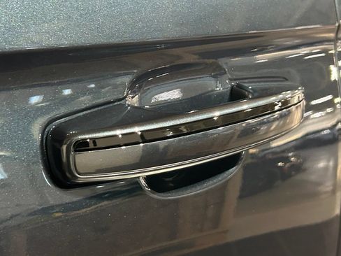 New 2026 Lincoln Navigator Reserve w/ Jet Appearance Package AWD/4WD image 21