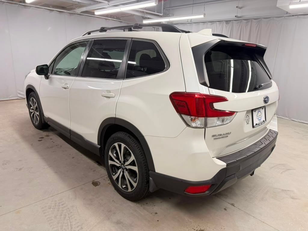 Used 2019 Subaru Forester Limited AWD/4WD image 9