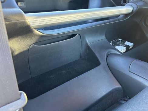 Used 2010 Nissan 370Z Touring w/ Sport Pkg image 39