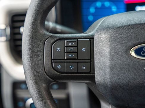 Used 2024 Ford F350 XLT w/ Black Appearance Package AWD/4WD image 35