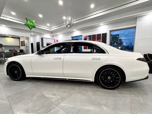 Used 2022 Mercedes-Benz S 500 4MATIC image 4