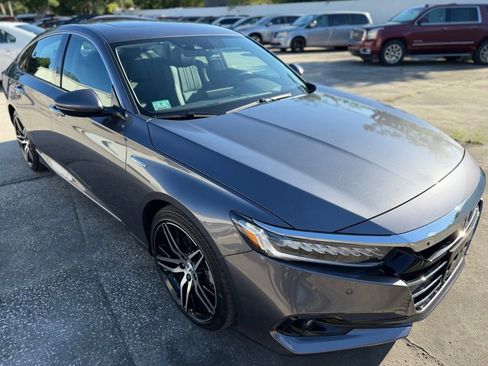 Used 2022 Honda Accord Touring image 7