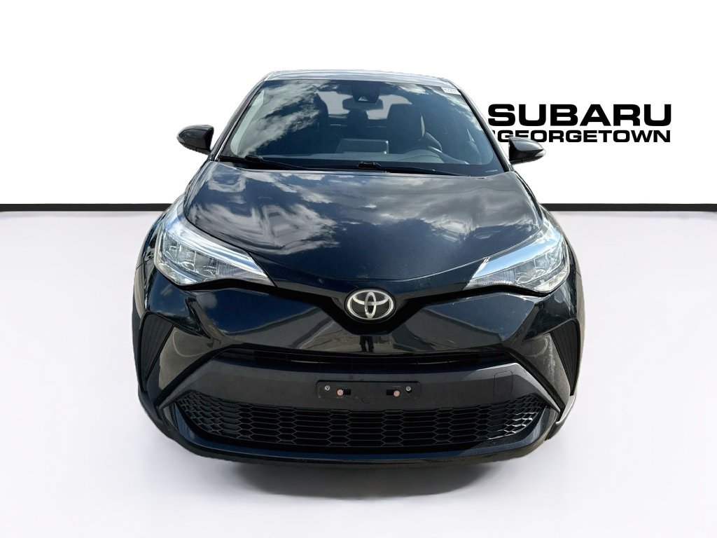 Used 2020 Toyota C-HR XLE FWD image 2