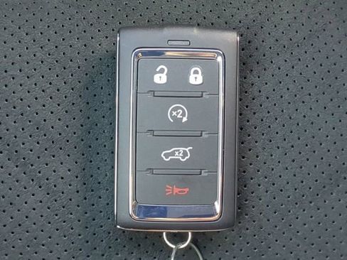 New 2026 Jeep Grand Cherokee Altitude image 37