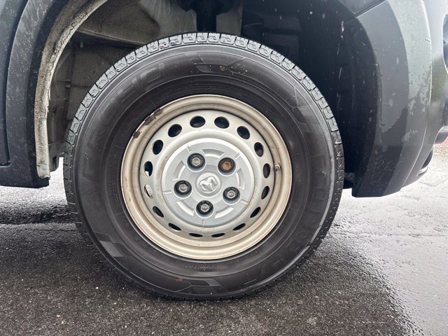 Used 2024 RAM ProMaster 2500 FWD image 10