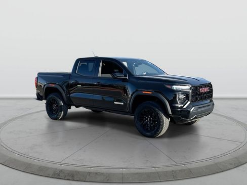 Used 2026 GMC Canyon Elevation RWD image 2