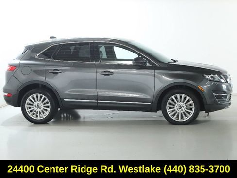 Used 2019 Lincoln MKC Premiere FWD image 11