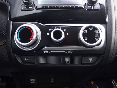 Used 2019 Honda Fit LX image 24