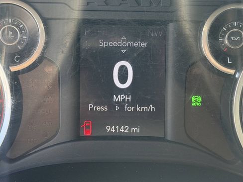 Used 2019 RAM 5500 Tradesman AWD/4WD image 31
