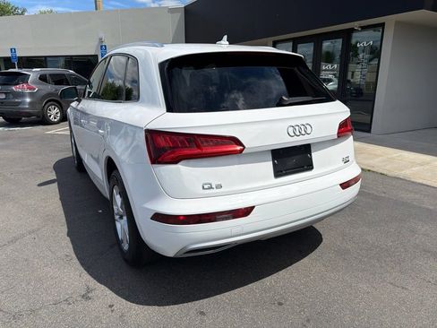 Used 2018 Audi Q5 2.0T Premium w/ Convenience Package AWD/4WD image 10