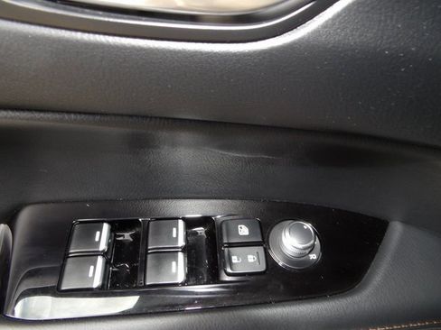 Used 2022 MAZDA CX-5 AWD 2.5 S w/ Premium Package image 26