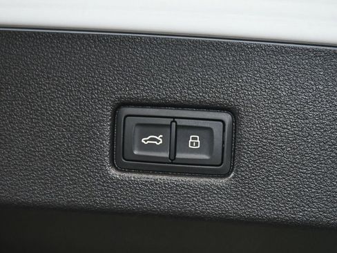 Used 2022 Audi A7 3.0T Premium Plus AWD/4WD image 65