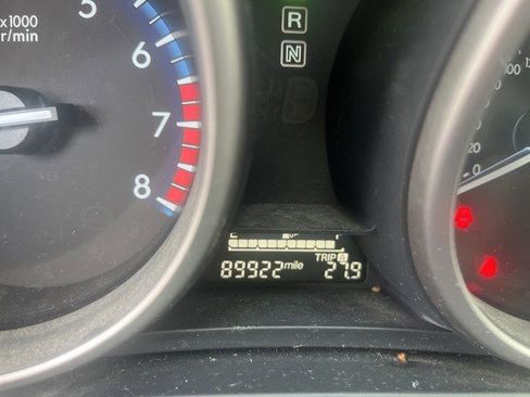 Used 2013 MAZDA MAZDA3 i Grand Touring image 5