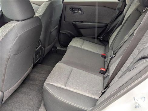 Certified 2023 Nissan Rogue SV FWD image 18