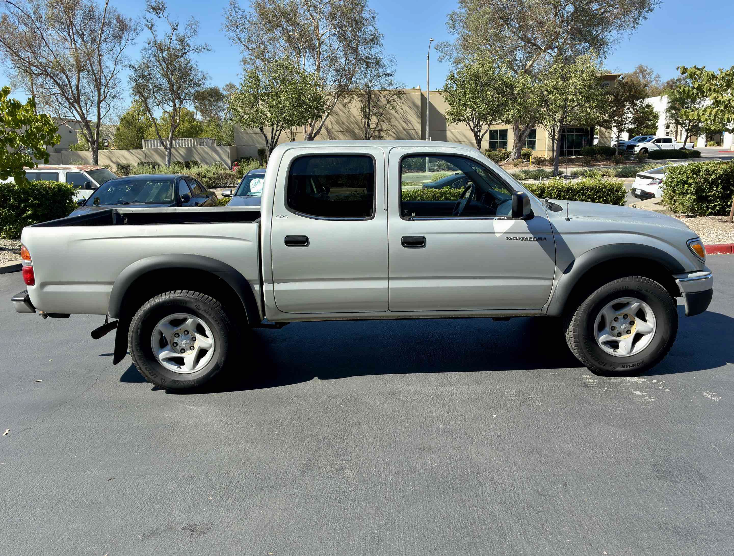 Used 2001 Toyota Tacoma PreRunner RWD image 7