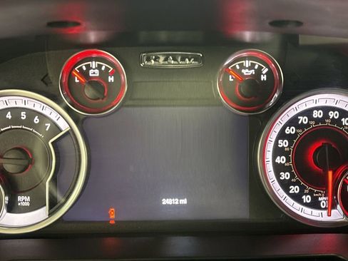 Used 2022 RAM 1500 Classic Warlock image 31