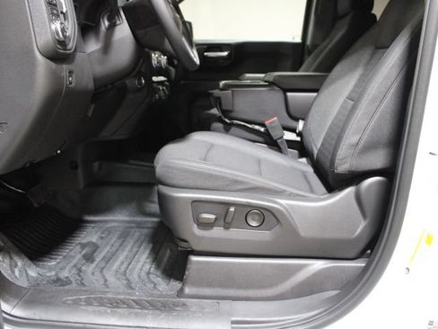 New 2026 GMC Sierra 1500 Pro w/ Pro Value Package AWD/4WD image 19