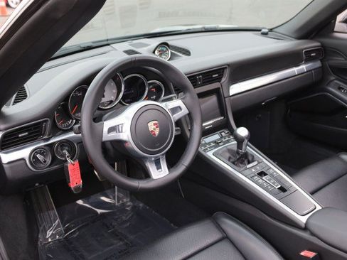 Used 2015 Porsche 911 Carrera S RWD image 25
