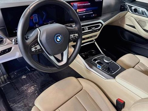 Used 2023 BMW i4 eDrive40 w/ Parking Assistance Package RWD image 9