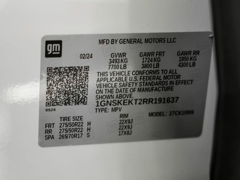 Used 2024 Chevrolet Suburban RST w/ Luxury Package AWD/4WD image 75