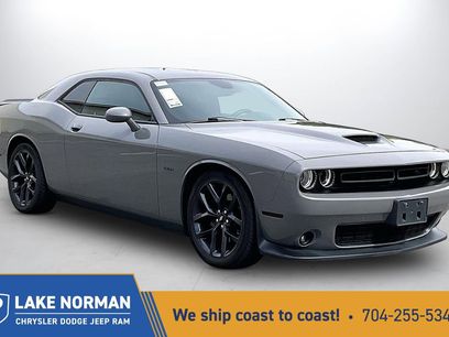 Certified 2019 Dodge Challenger R/T w/ Blacktop Package