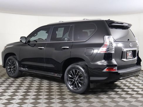 Used 2023 Lexus GX 460 Premium image 14