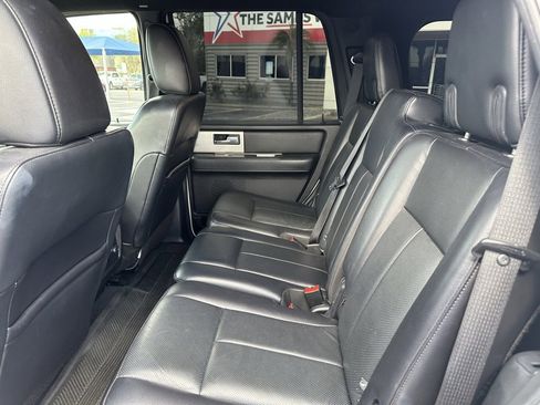 Used 2017 Ford Expedition XLT w/ Equipment Group 202A image 20