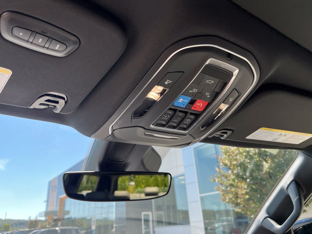 New 2027 Jeep Grand Wagoneer Limited AWD/4WD image 9