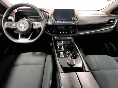 Used 2023 Nissan Rogue S image 21