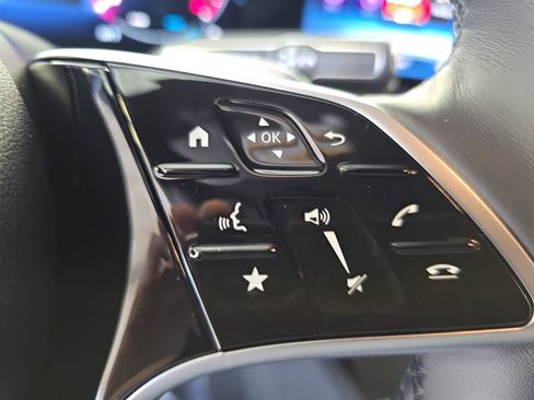 Certified 2026 Mercedes-Benz GLE 350 4MATIC image 23