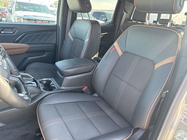 Used 2025 GMC Canyon AT4 AWD/4WD image 19