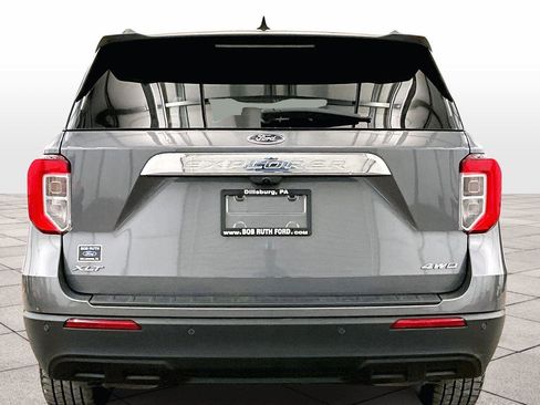 Used 2022 Ford Explorer XLT image 5