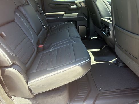 New 2026 GMC Sierra 1500 AT4X AWD/4WD image 16