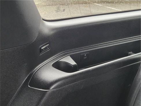 Used 2018 Ford Expedition Max Limited image 15