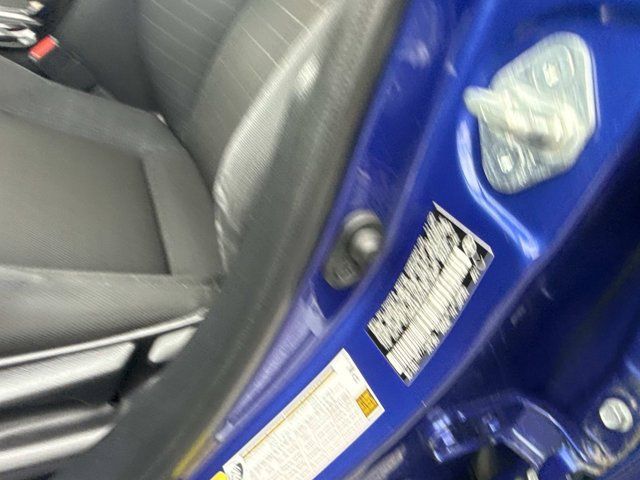 Used 2021 Toyota Corolla SE w/ Carpet Mat Package (TMS) FWD image 18