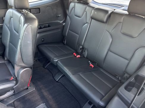 Used 2025 Kia Telluride S FWD image 42