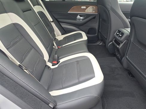 New 2026 Mercedes-Benz GLE 63 AMG S image 20