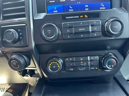 Used 2019 Ford F150 XLT w/ Equipment Group 302A Luxury AWD/4WD image 26