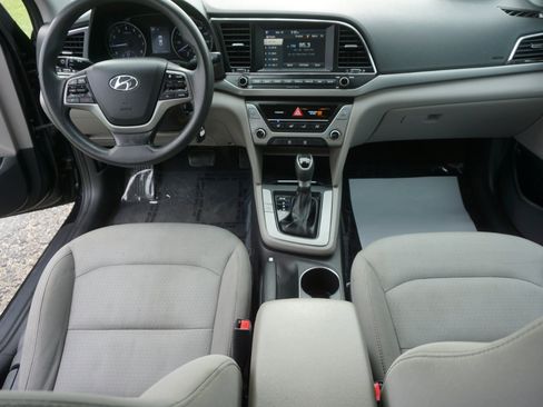 Used 2018 Hyundai Elantra SEL image 10