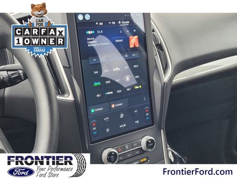 Used 2024 Ford Edge SE w/ Black Appearance Package image 22