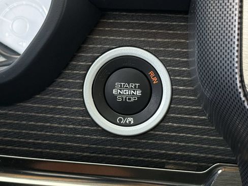 Used 2019 RAM 1500 Limited RWD image 20