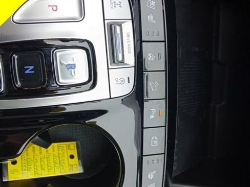 Used 2022 Hyundai Tucson Limited AWD/4WD image 27