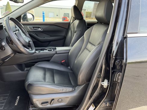 Used 2021 Nissan Rogue SL image 14